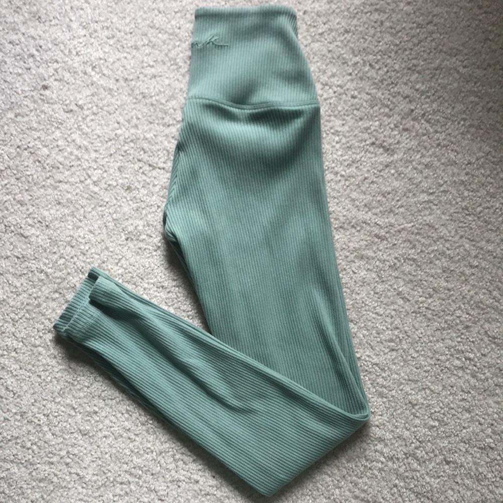 PINK Victoria’s Secret Leggings